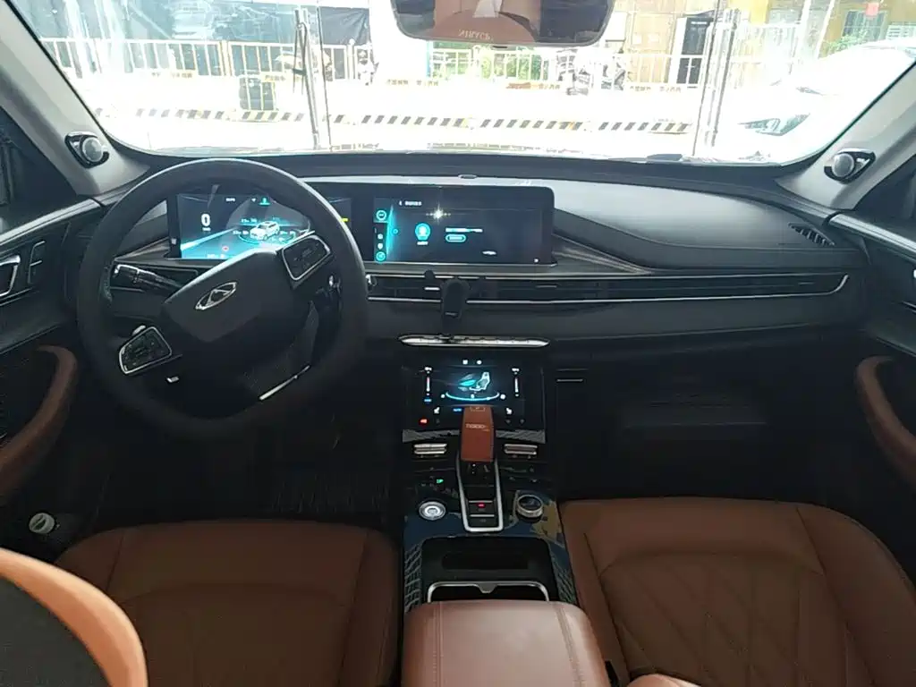 Chery Tiggo 8 PLUS 2020 — фото 10
