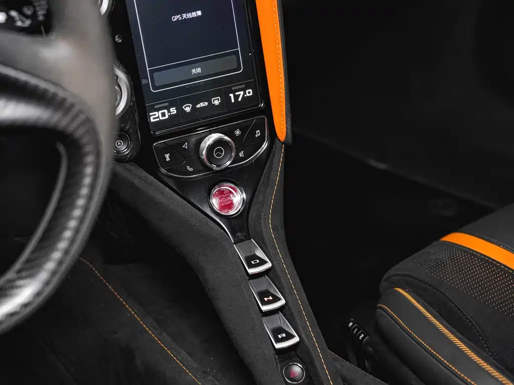 McLaren 720S 2018 — фото 13