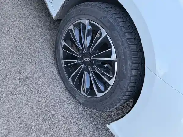 Chery Fengyun A8 2024