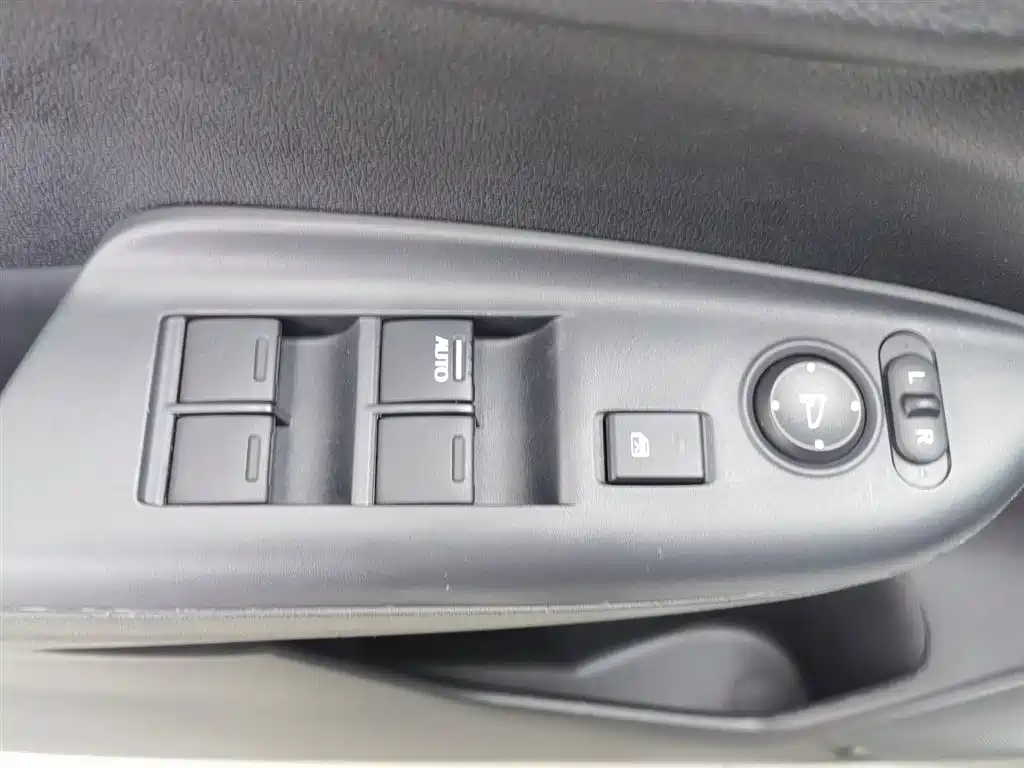 Honda Fit 2019 — фото 9