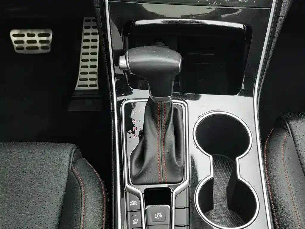 Kia KX5 2023 — фото 13