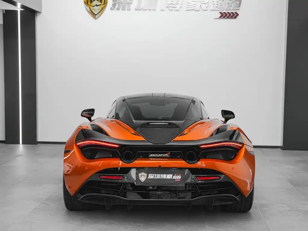 McLaren 720S 2018 — фото 9