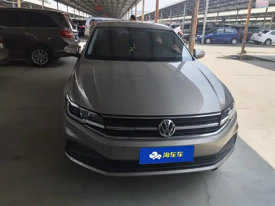 Volkswagen Bora 2021