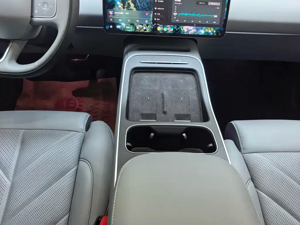 NIO ET5T 2026 — фото 13