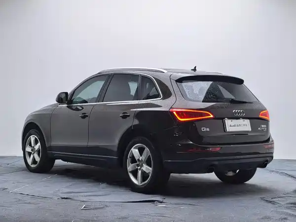 Audi Q5 2015
