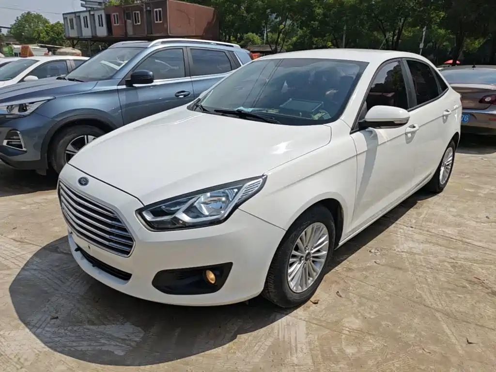 Ford Escort 2017