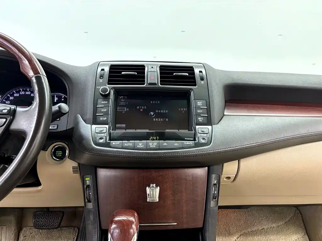 Toyota Crown 2013 — фото 15