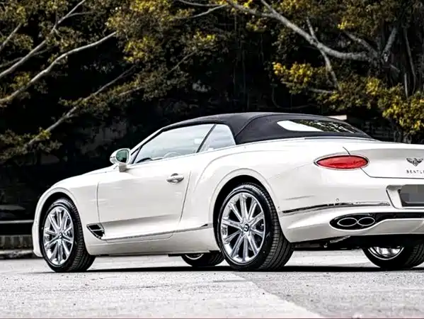 Bentley Continental 2021