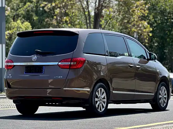 Buick GL8 2018