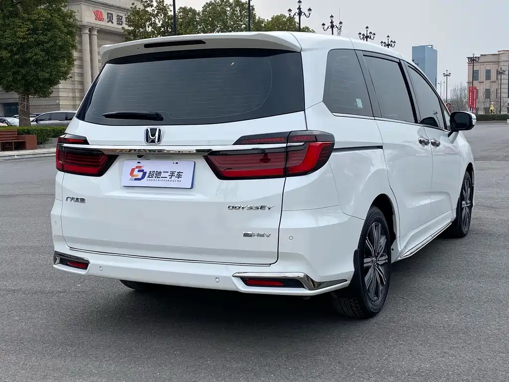 Honda Odyssey 2024 — фото 2