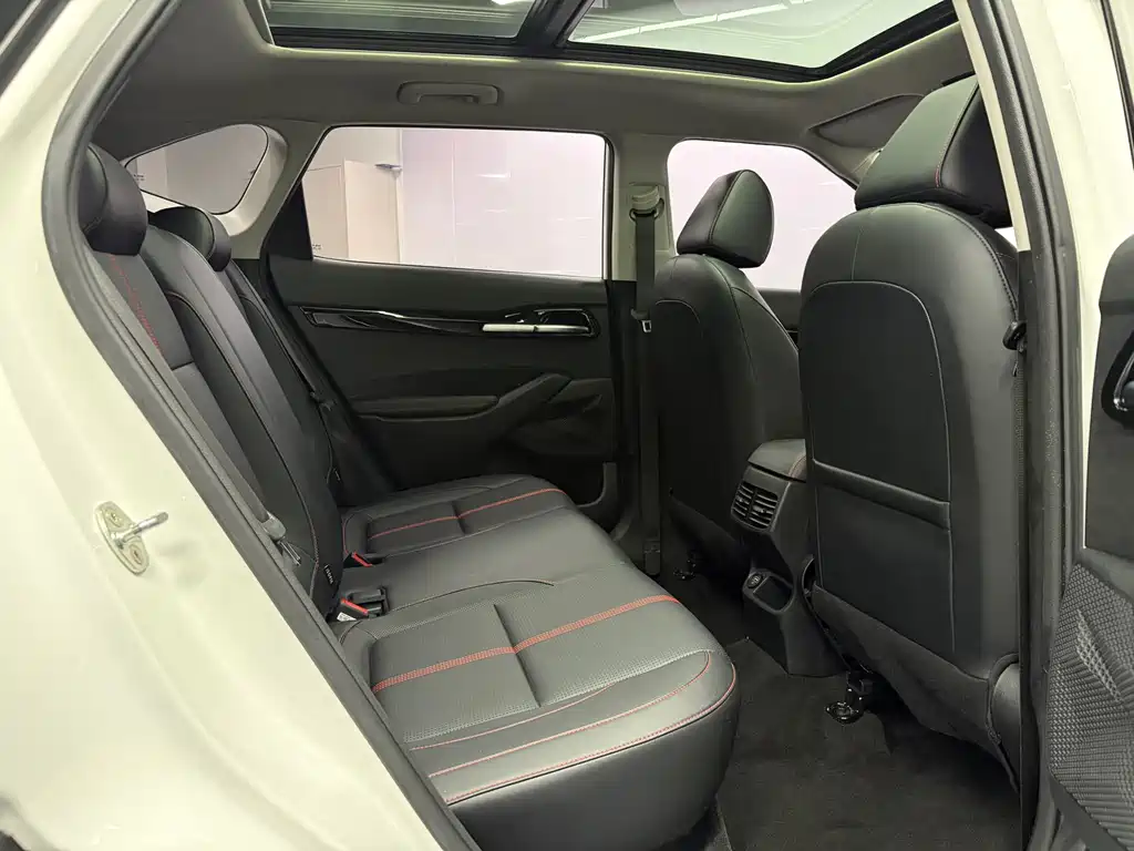 Kia KX3 Proud Running 2022 — фото 13
