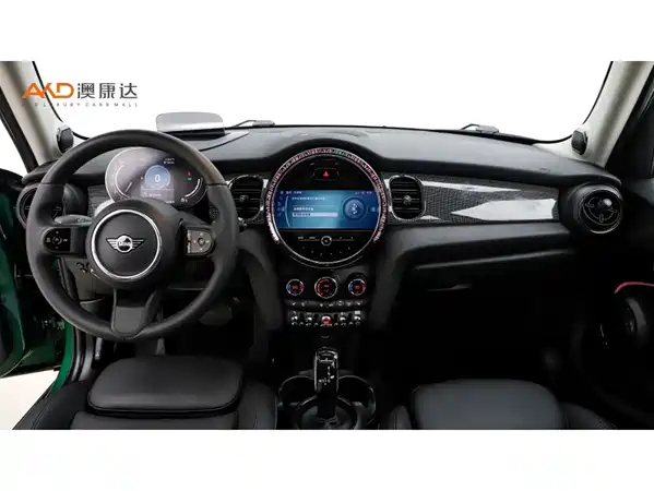 MINI 2023