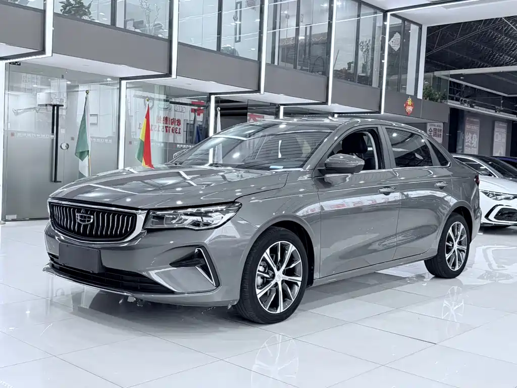 Geely Emgrand 2022 — фото 1