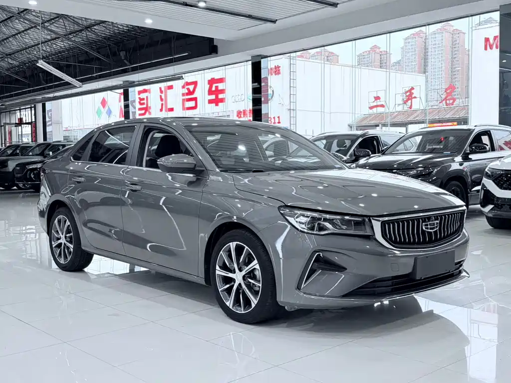 Geely Emgrand 2022 — фото 3