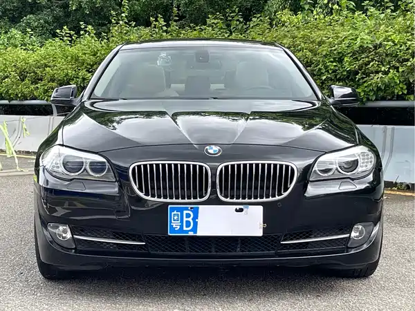 BMW 5 Series 2011