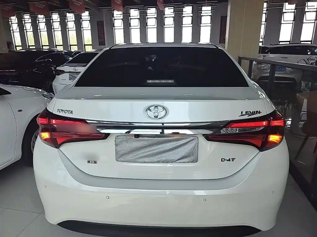Toyota Levin 2018 — фото 4