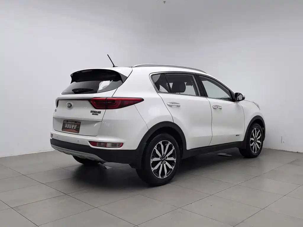Kia KX5 2016 — фото 2