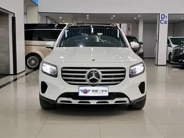 Mercedes-Benz GLB 2024