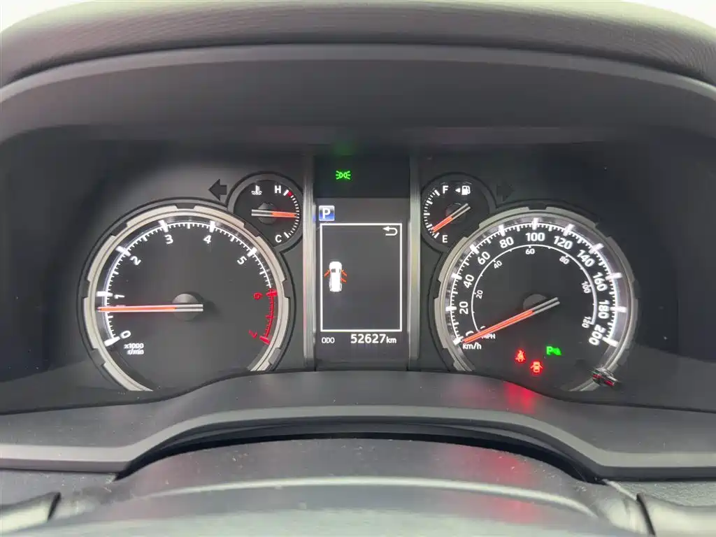 Toyota Land Cruiser 2020 — фото 19