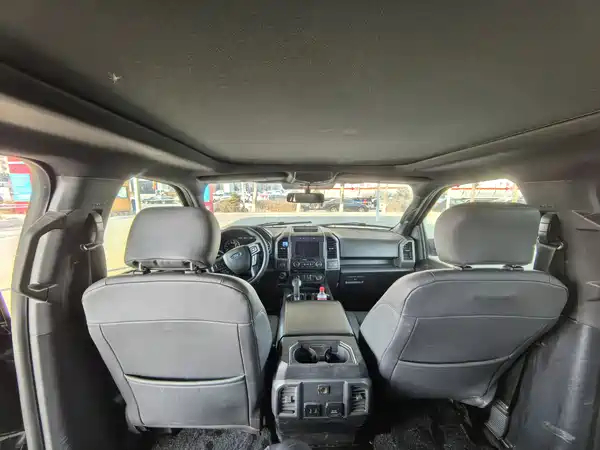 Ford F-150 Raptor 2018