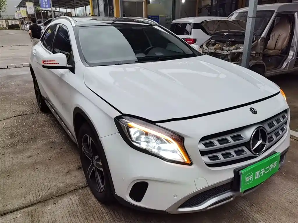 Mercedes-Benz GLA 2018 — фото 4