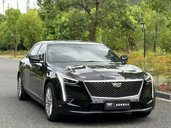 Cadillac CT6 2021