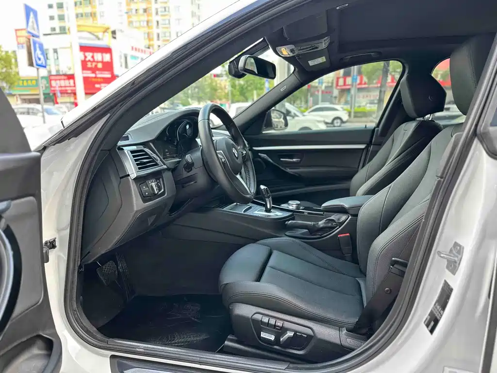 BMW 3 Series GT 2019 — фото 12