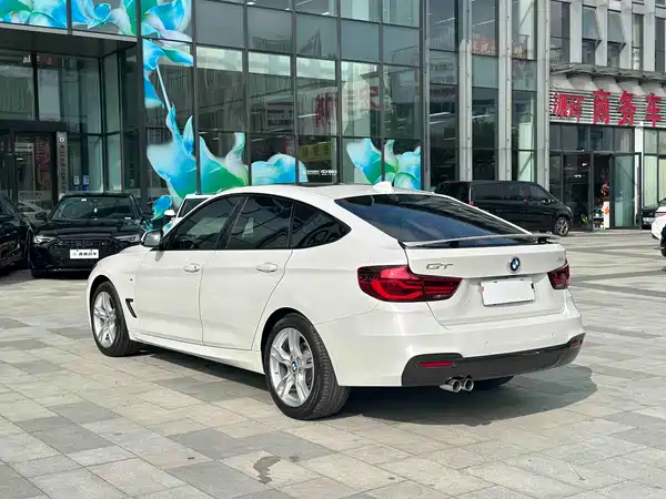 BMW 3 Series GT 2019