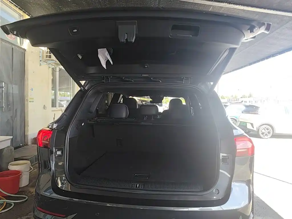 Roewe RX5 MAX 2022 — фото 19