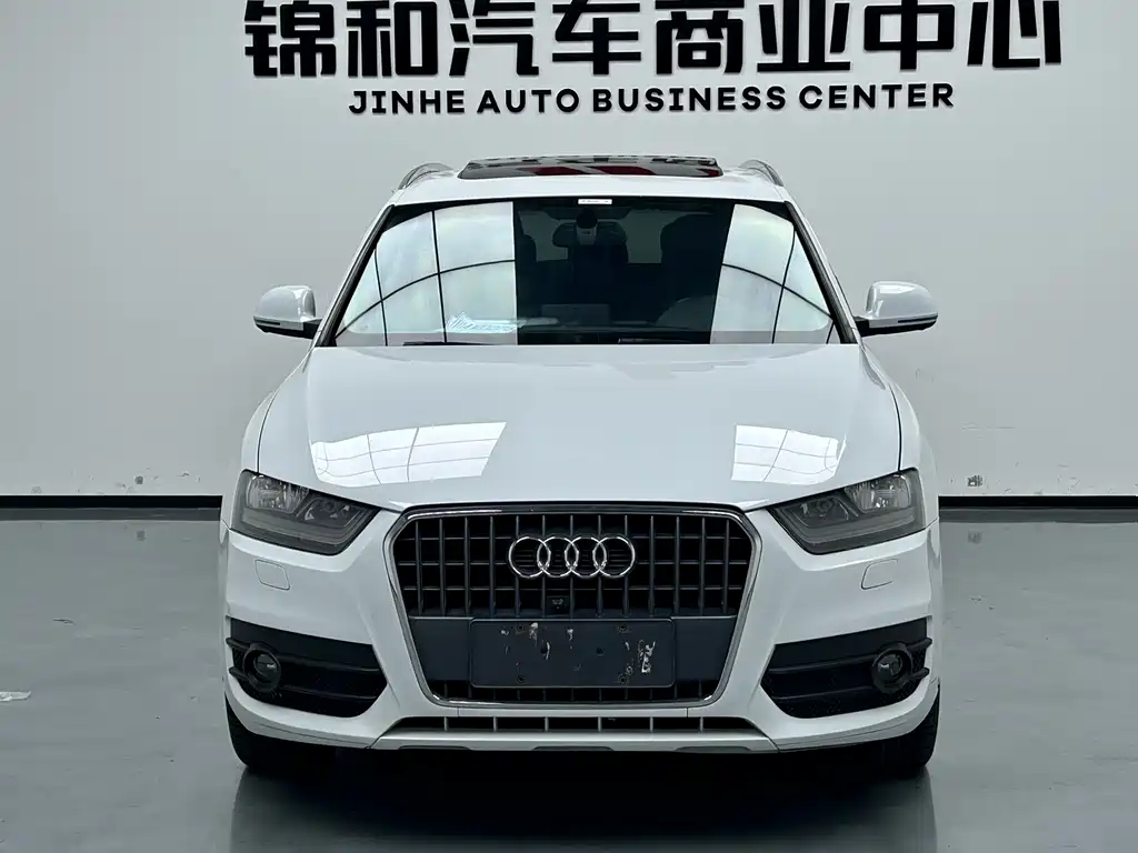 Audi Q3 2016 — фото 2