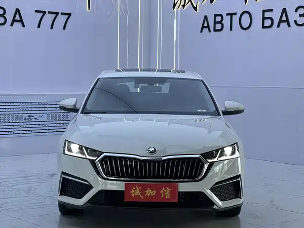 Skoda Octavia 2023