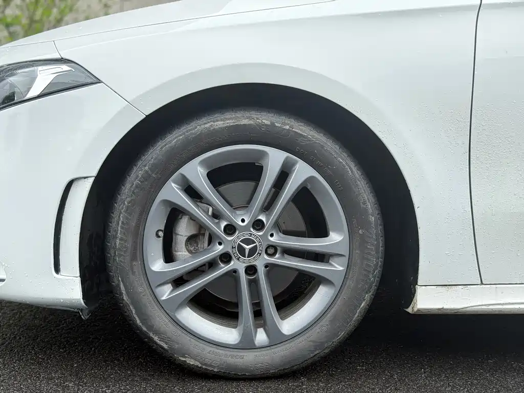 Mercedes-Benz A-Class 2022 — фото 14