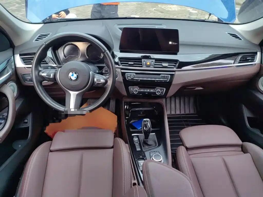 BMW X1 2022 — фото 12