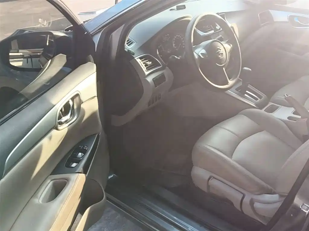 Nissan Sylphy 2018 — фото 16
