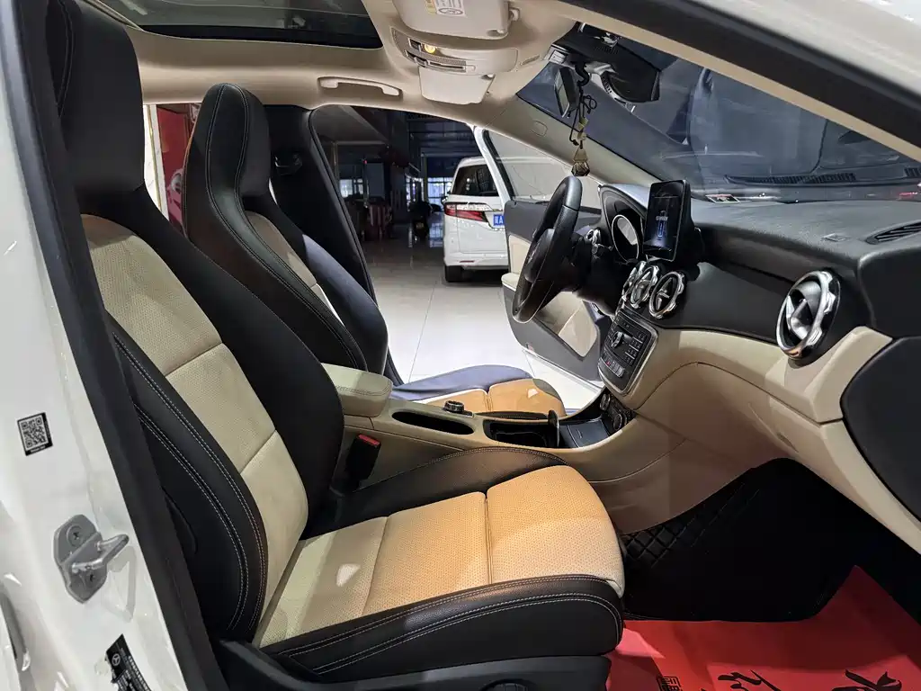 Mercedes-Benz GLA 2018 — фото 9