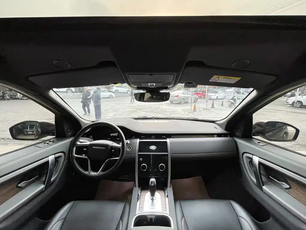 Land Rover Discovery Sport 2022 — фото 8