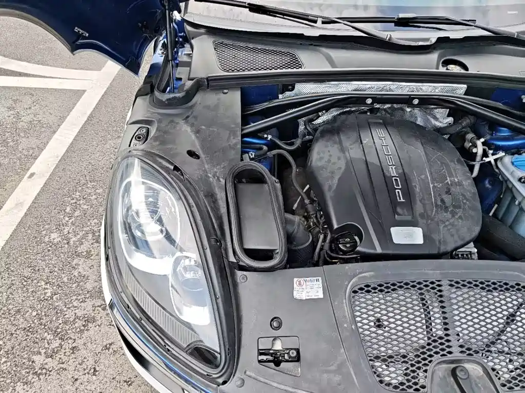 Porsche Macan 2016 — фото 28