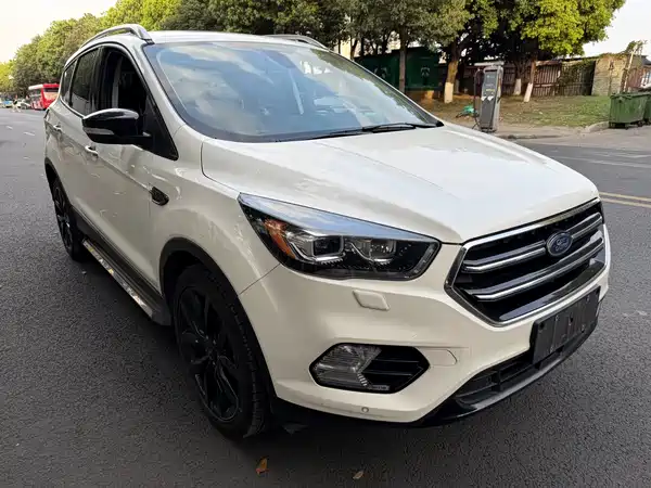 Ford Kuga 2017