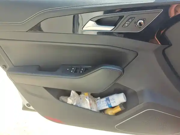 Hongqi H5 2018