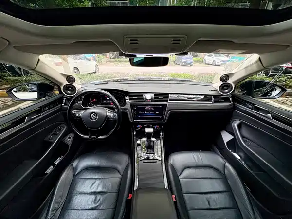 Volkswagen Phideon 2019