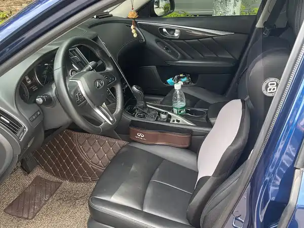 Infiniti Q50L 2021