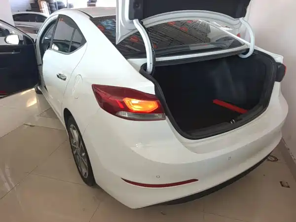 Hyundai Celesta 2018