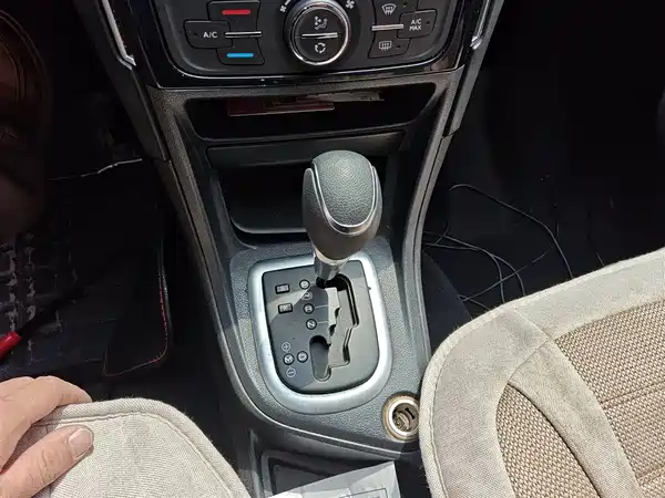 Peugeot 308 2014