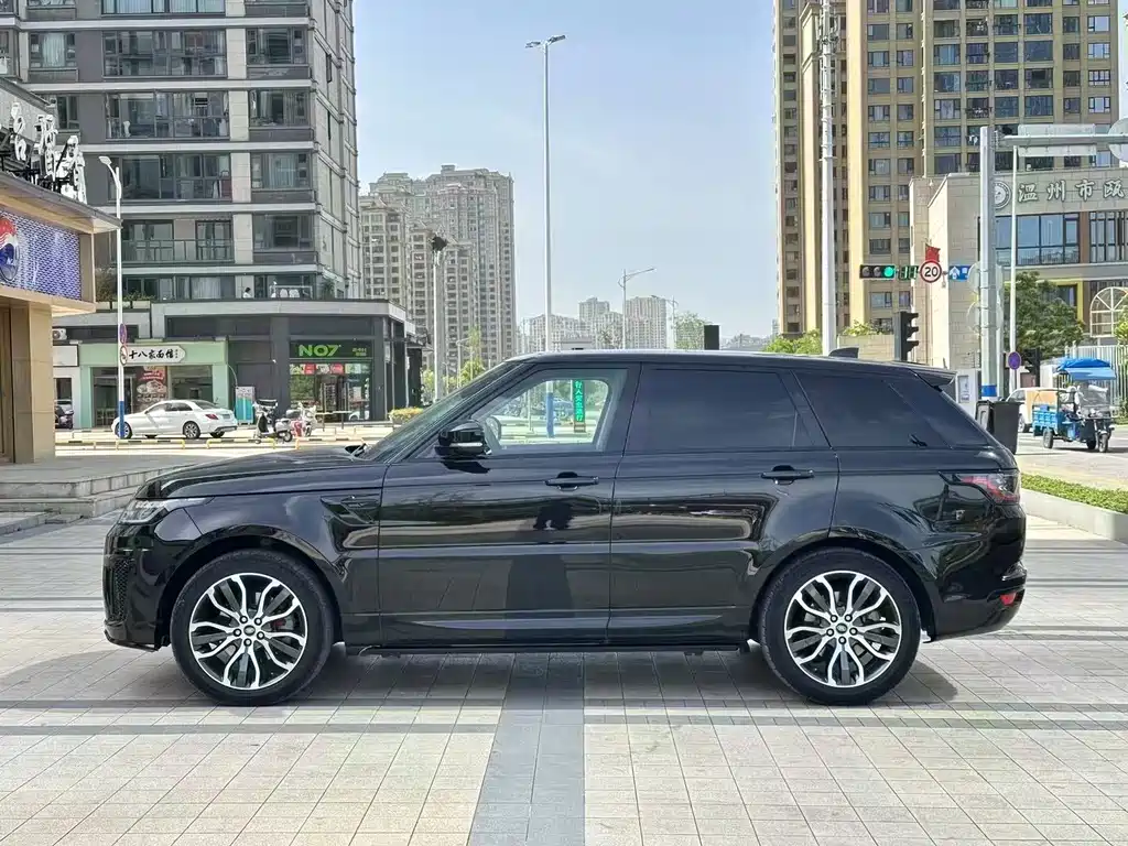 Land Rover Range Rover Sport 2017 — фото 3