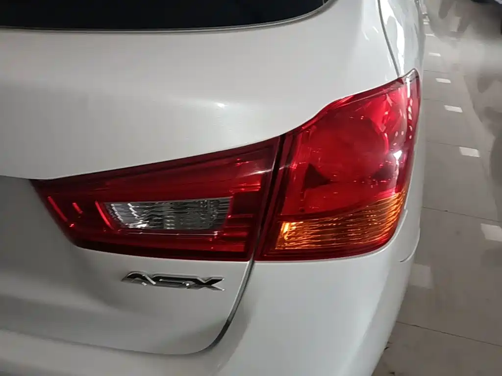 Mitsubishi ASX 2018 — фото 8