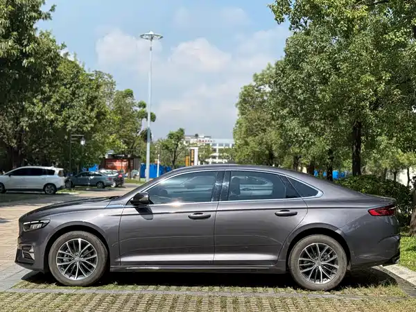 Geely Xingrui 2025