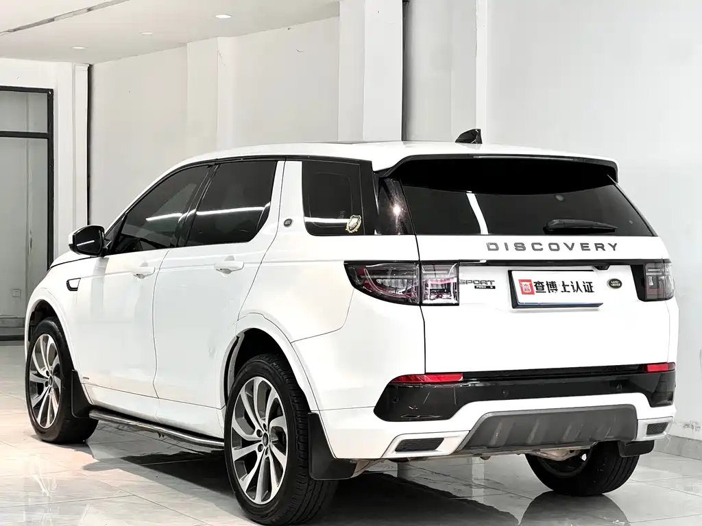 Land Rover Discovery Sport 2021 — фото 11