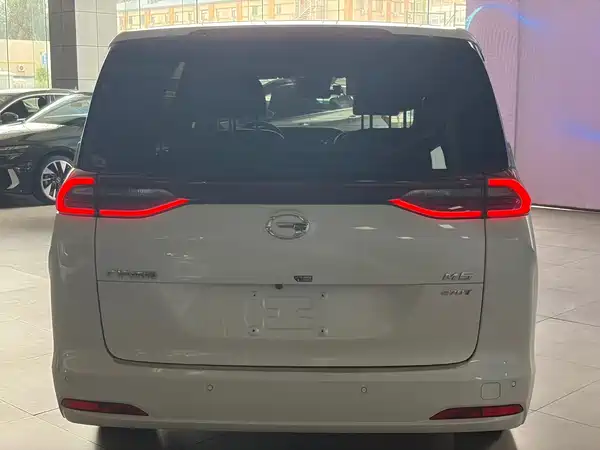 GAC Trumpchi M6 2022