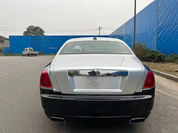 Rolls-Royce Ghost 2012