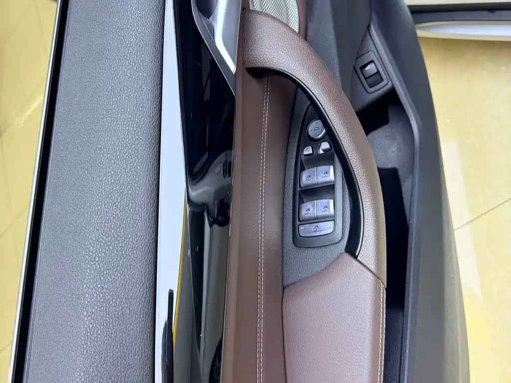 BMW X1 2022 — фото 10